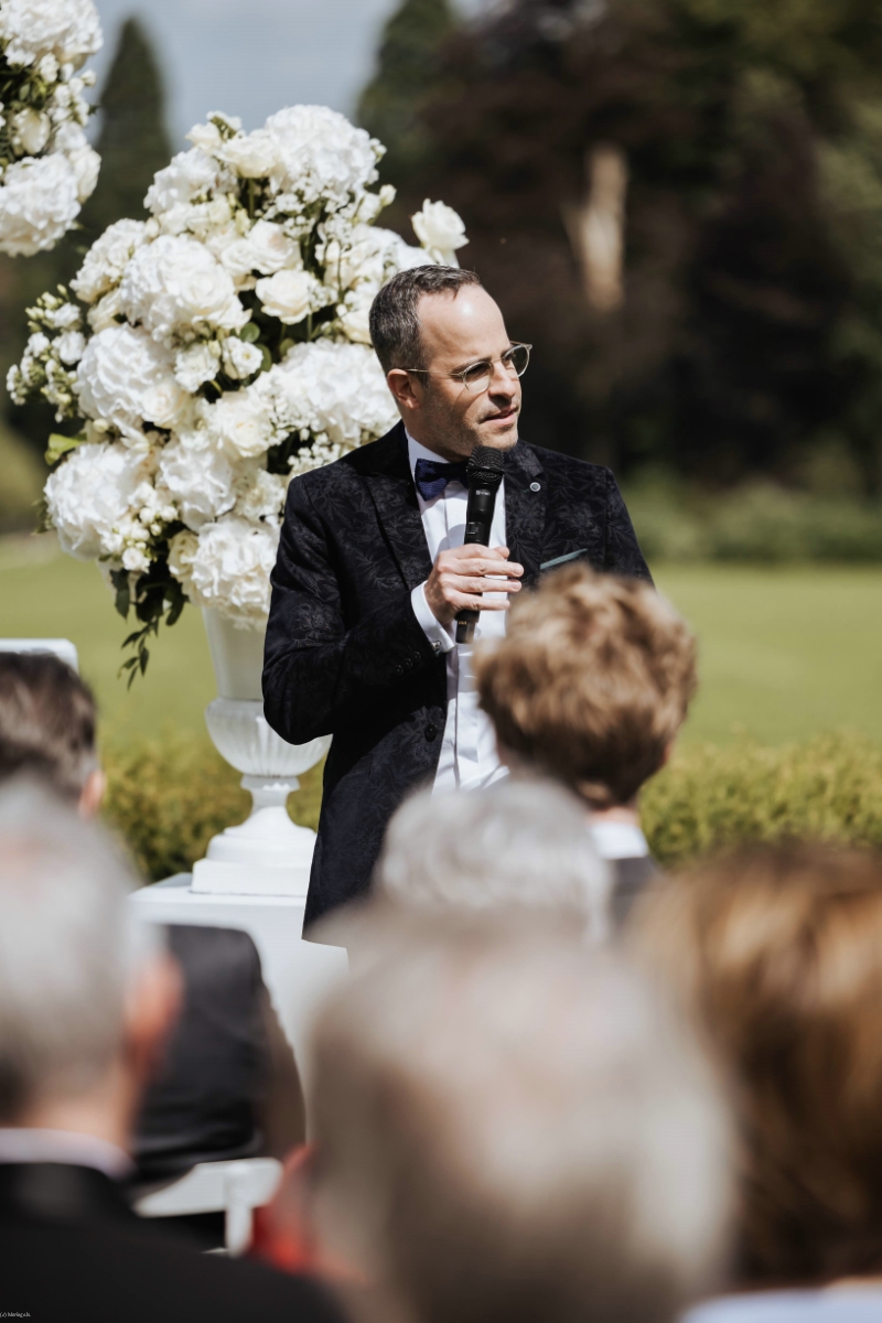 Guy Benzeno - Officiant de Mariages Laïques