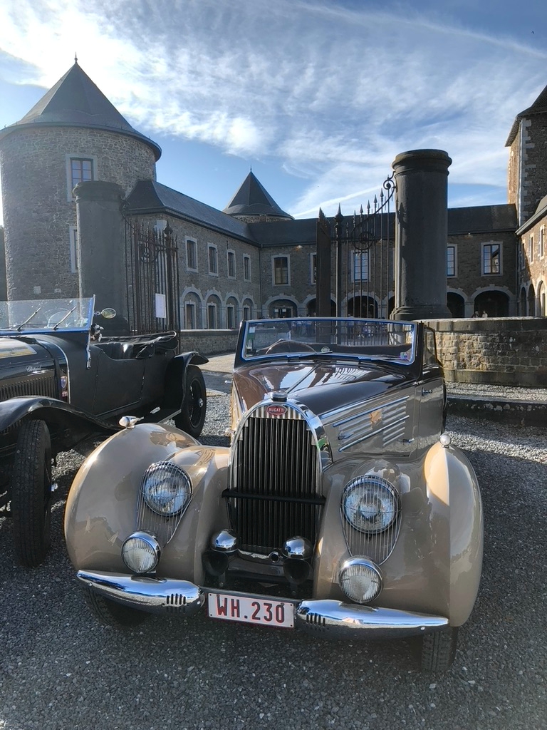château de neuville en condroz Châteaux Domaines 4121 Neuville