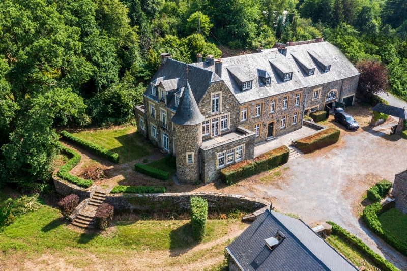 Manaux Chateaux