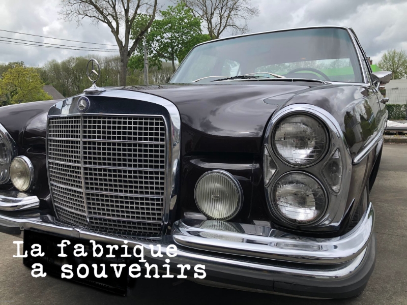 LA FABRIQUE A SOUVENIRS