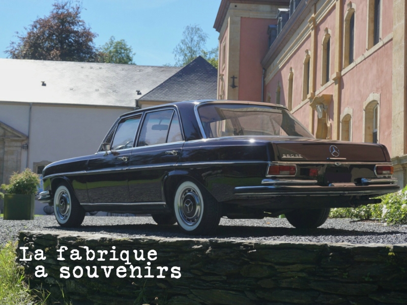 LA FABRIQUE A SOUVENIRS