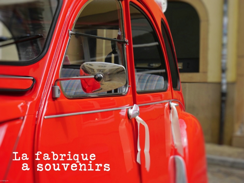 LA FABRIQUE A SOUVENIRS